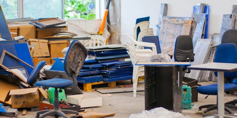 Descarte de Materiais de Escritório